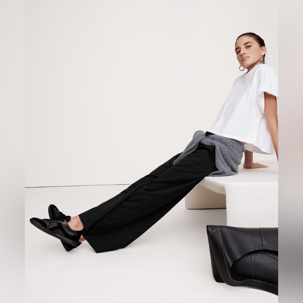 NWT! Banana Republic Black The Everyday Wide Leg Pant - Multiple Sizes 💛 - Picture 3 of 11